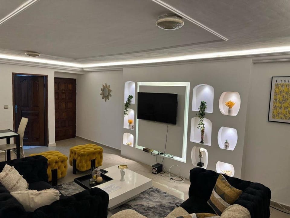 Appartement cosy black bonapriso Apartment in Douala