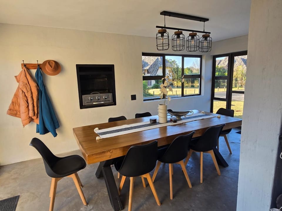 13 Mount Champagne House in KwaZulu-Natal