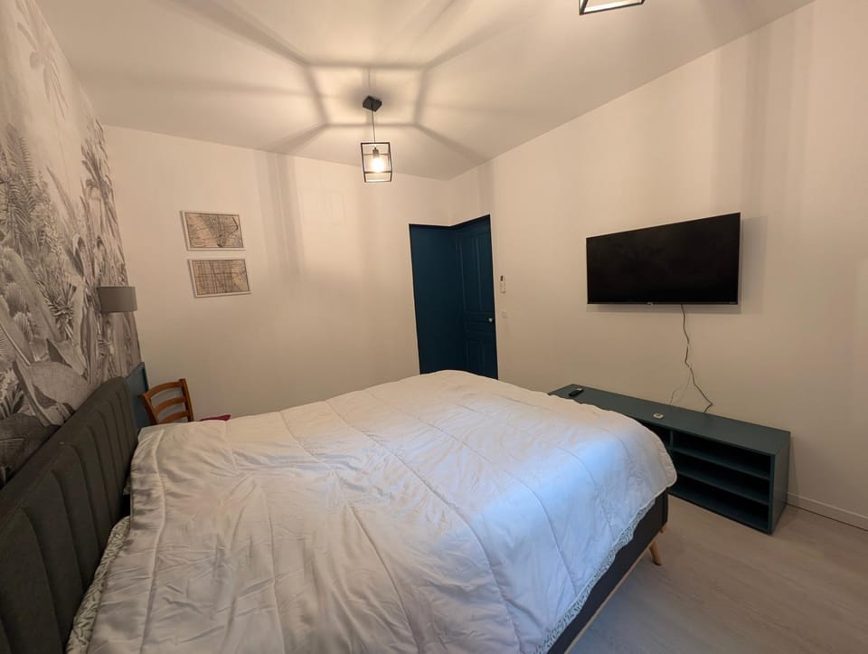 TV and multimedia, Bedroom