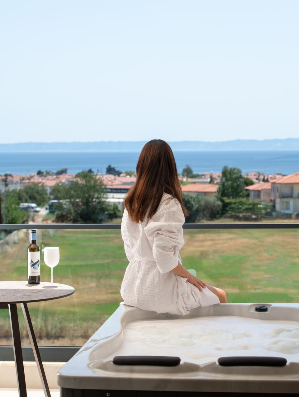 Spring, Day, People, Natural landscape, Summer, Hot Tub, View (from property/room), View (from property/room), Balcony/Terrace, City view, Pool view, Sea view, Sea view, Alcoholic drinks, Time of day, Sunrise, sunbed, VIP