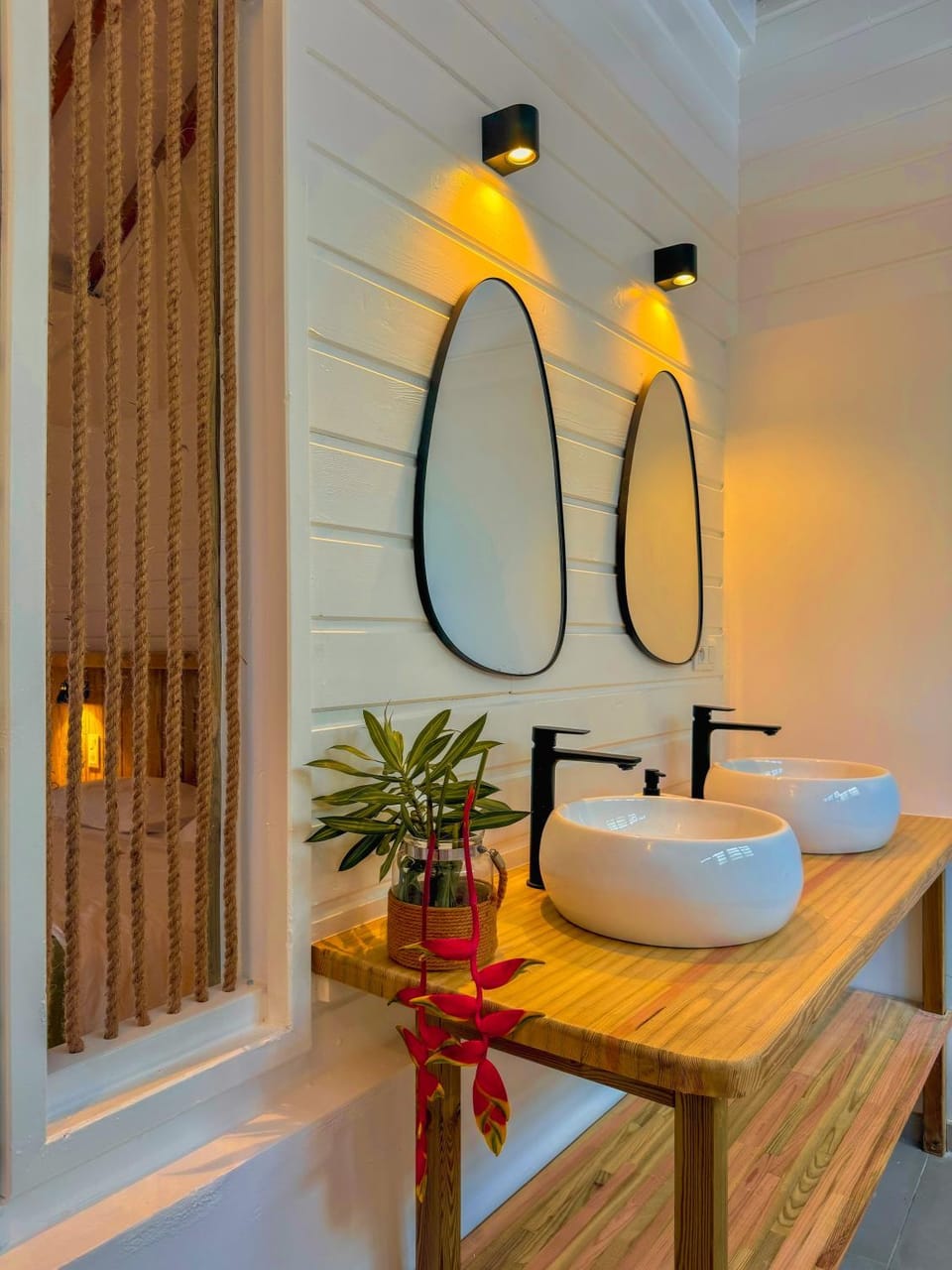 Toilet, Bathroom, Bedroom, towels