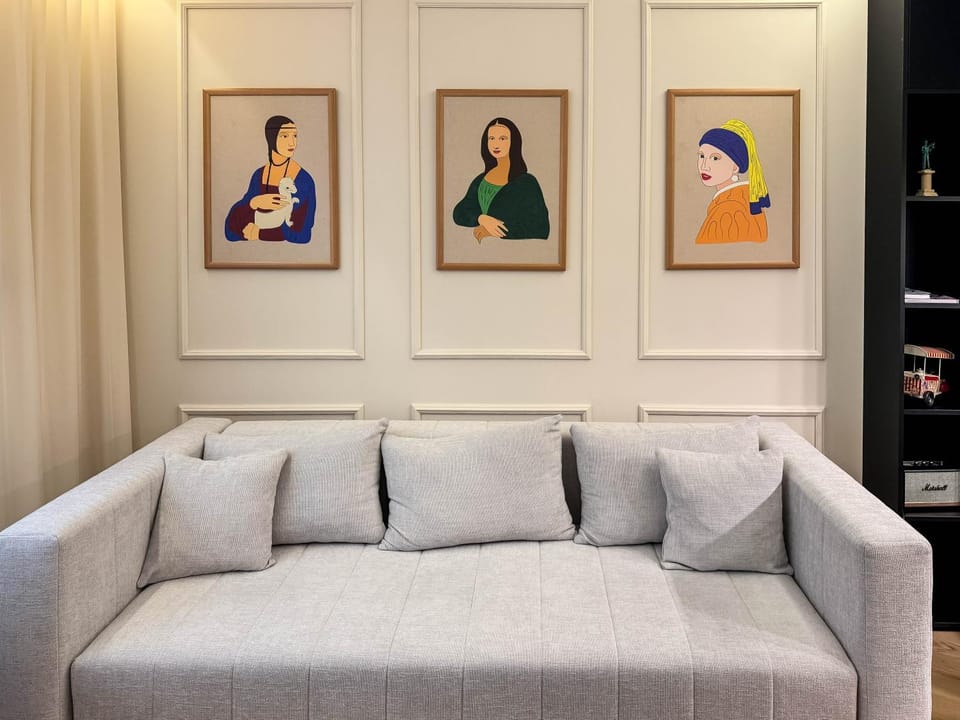 Decorative detail, Seating area