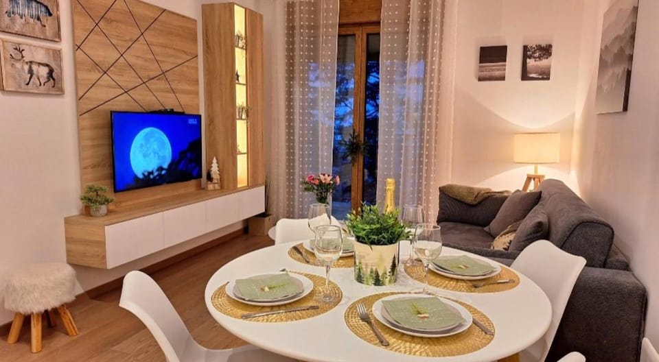 Sunny Forest Apartment in Zlatibor