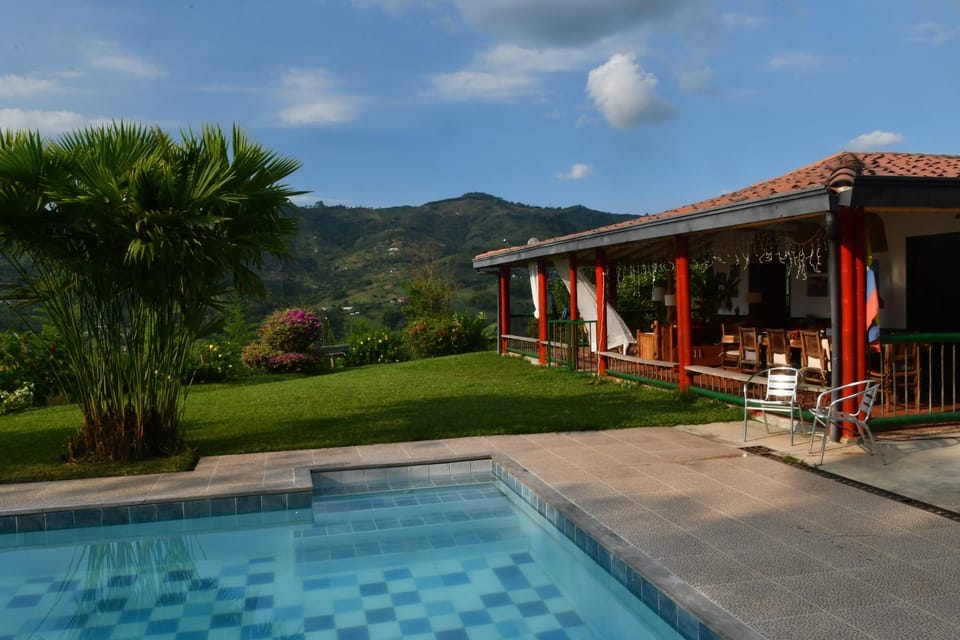 Garden, Swimming pool