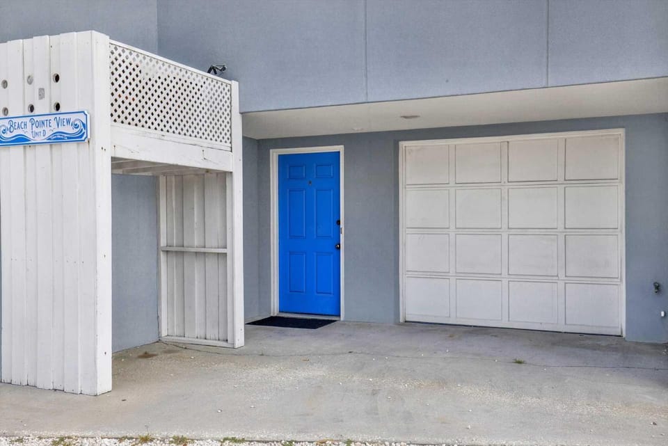 Beach Point Villas Unit D House in Tybee Island