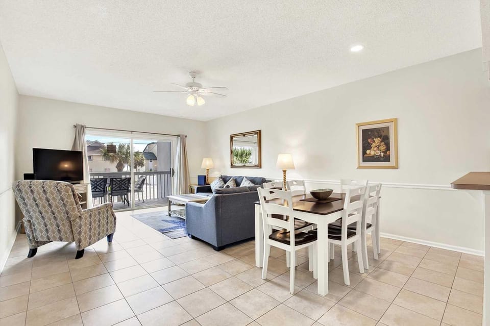 Beach Point Villas Unit D House in Tybee Island