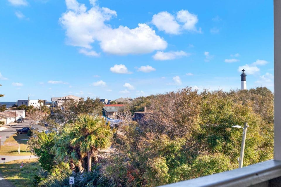 Lighthouse Point Rental 1C House in Tybee Island