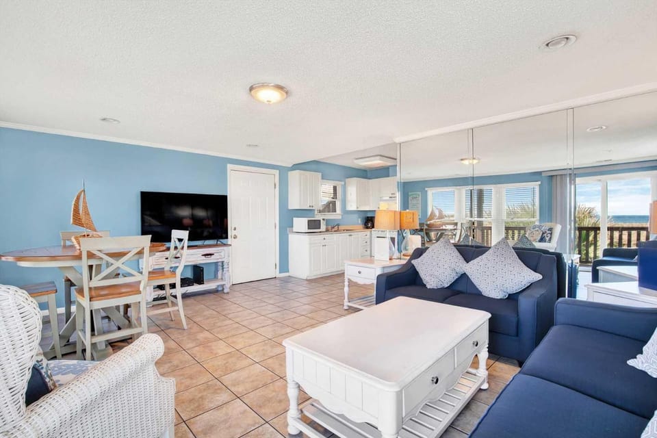Ocean front Rental 101-2 Apartment in Tybee Island