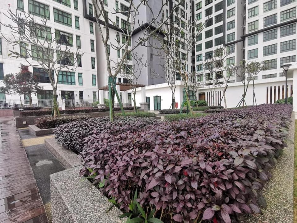 DSummit 3bedroom WiFi Netflix 5 Pax Apartment in Johor Bahru
