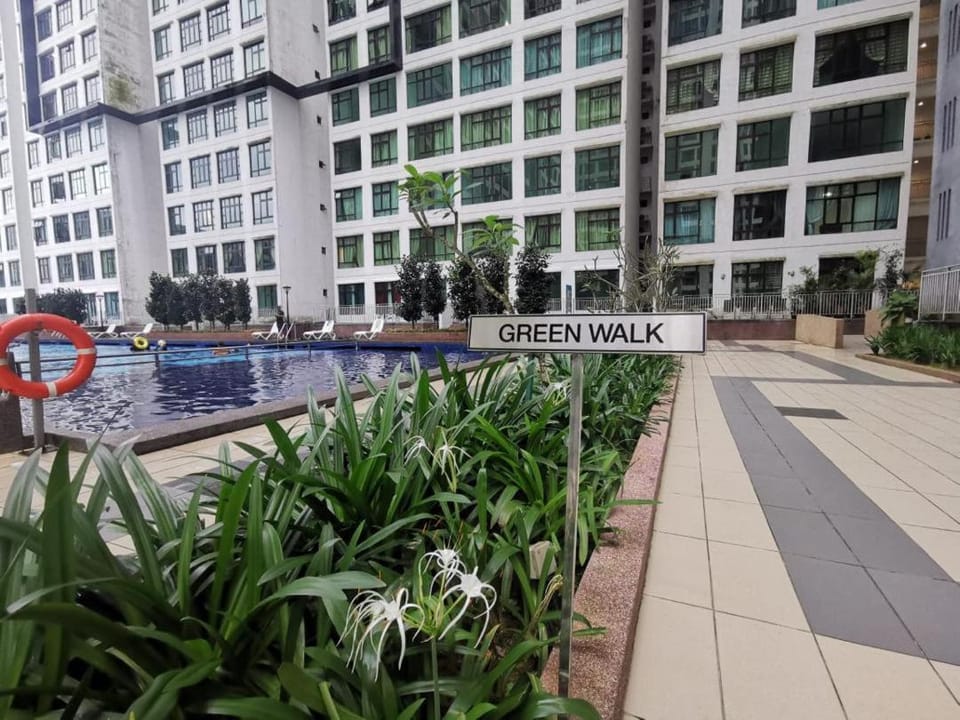 DSummit 3bedroom WiFi Netflix 5 Pax Apartment in Johor Bahru