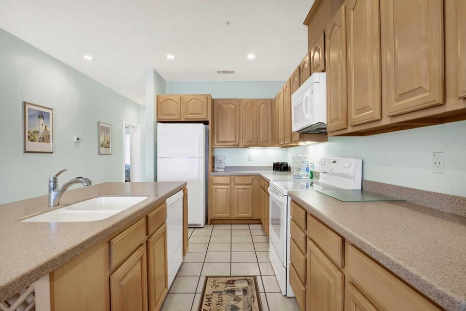 Oceanfront Condo 303 Desoto House in Tybee Island