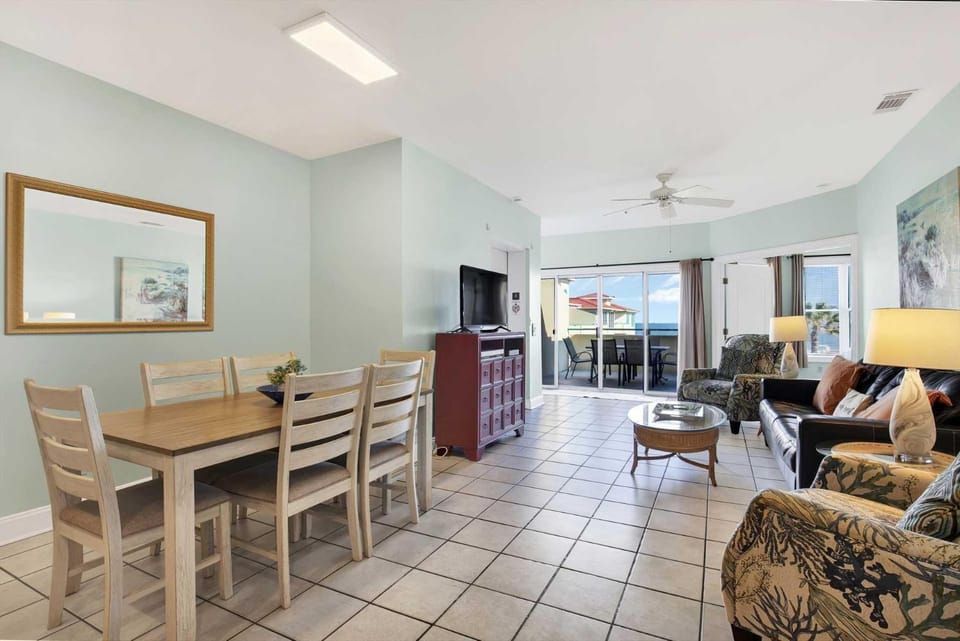 Oceanfront Condo 303 Desoto House in Tybee Island