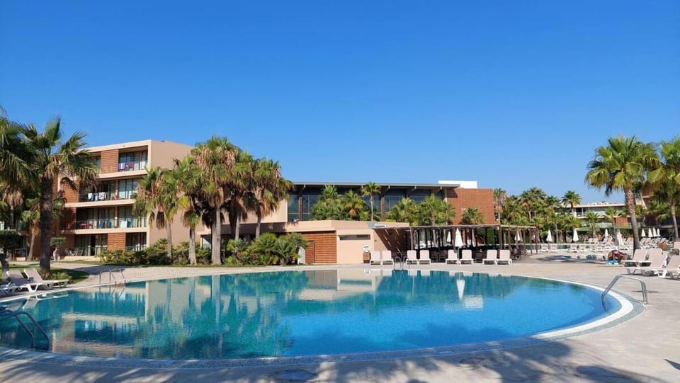 Property building, Swimming pool