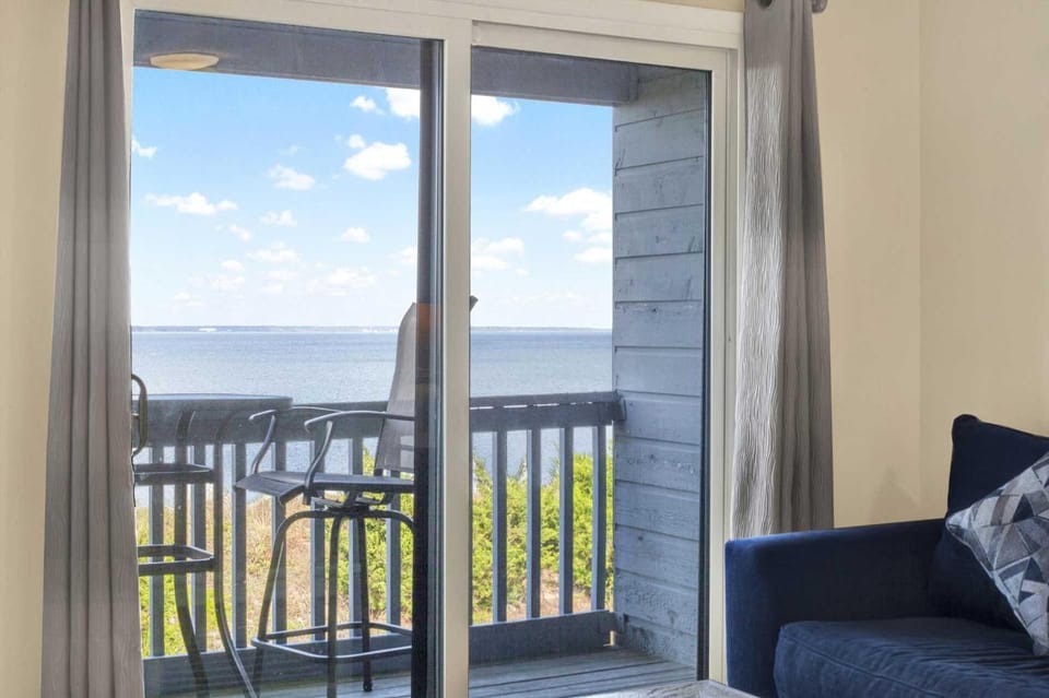 Savannah Beach & Racquet Club 212B House in Tybee Island