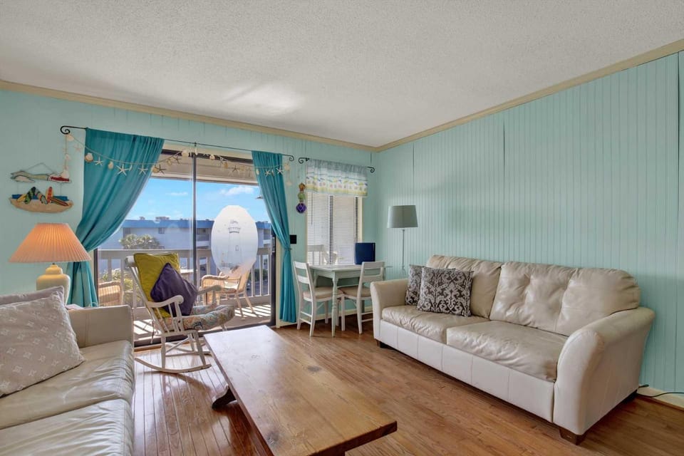 Savannah Beach & Racquet Club 303A House in Tybee Island