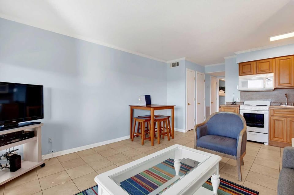 Savannah Beach & Racquet Club 314-A House in Tybee Island