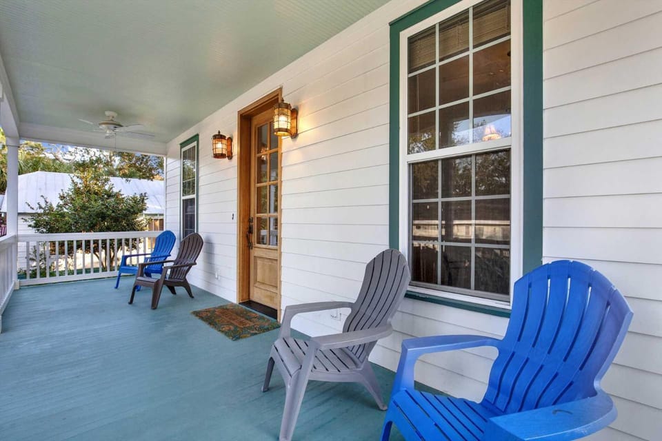 Family Friendly Cottage 9 Logan House in Tybee Island