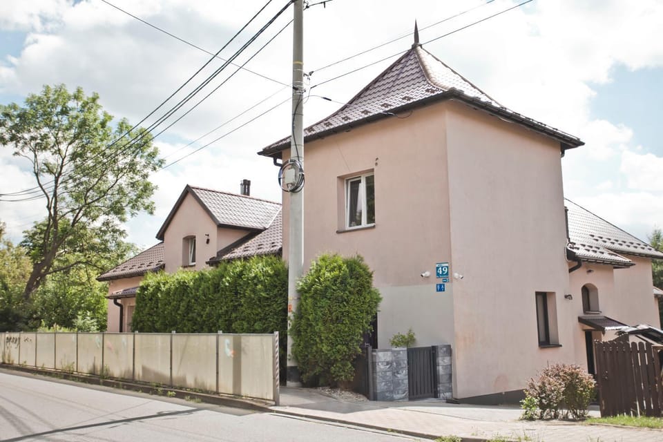Property building, Neighbourhood, Street view