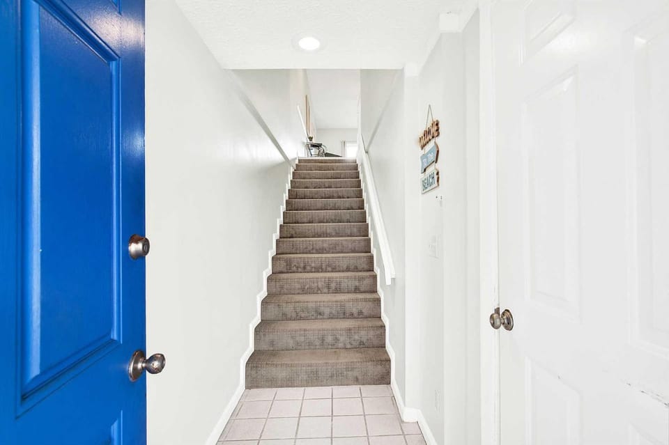 Beach Point Villas Unit E House in Tybee Island