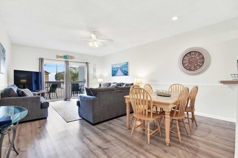 Beach Point Villas Unit E House in Tybee Island