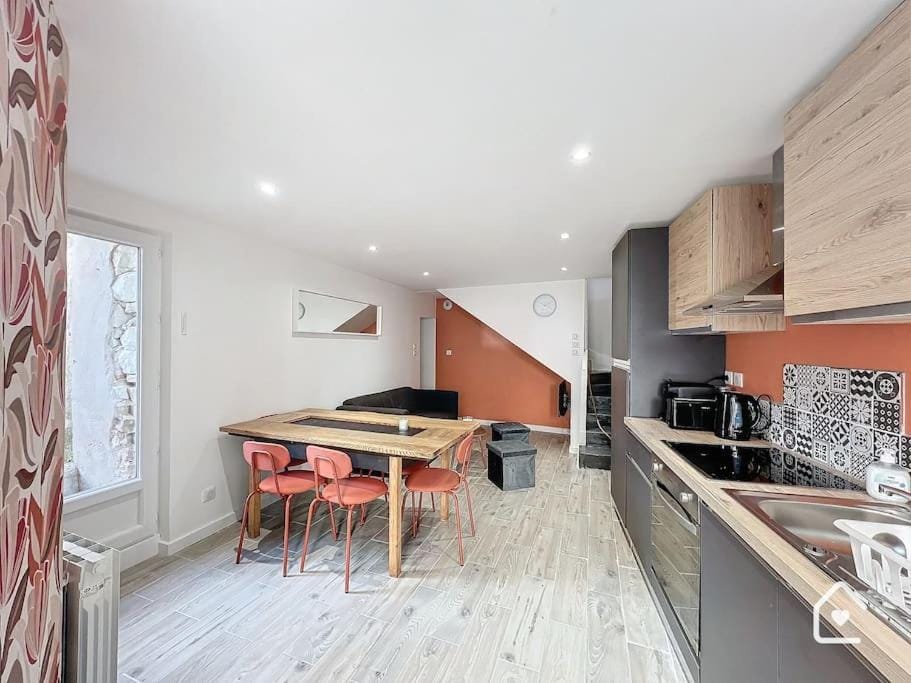 Bienvenue chez Janna - 6 Personnes - Parking facile Apartment in Centre-Val de Loire