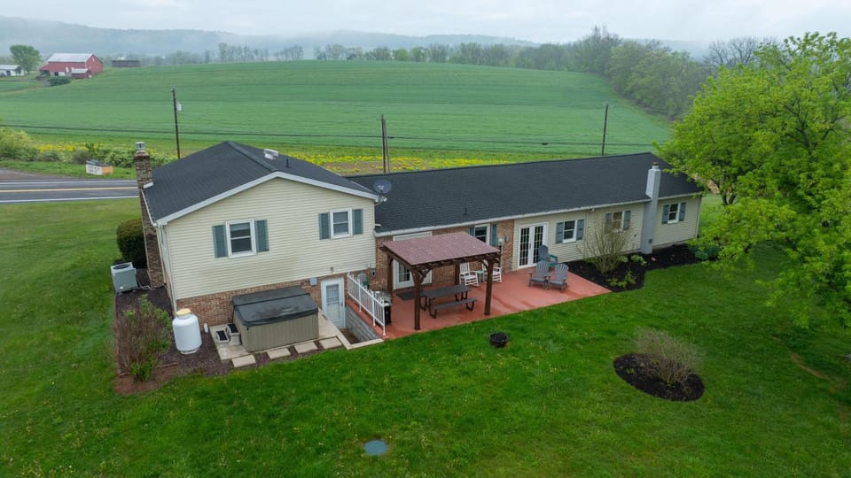 Scenic View Lodging House in Pennsylvania