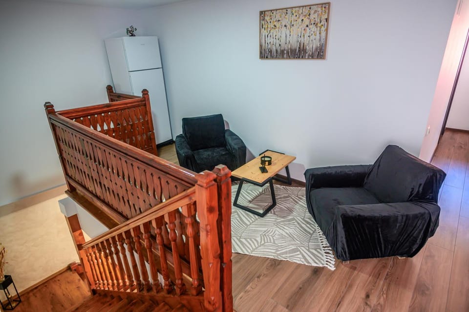 Communal lounge/ TV room, Seating area