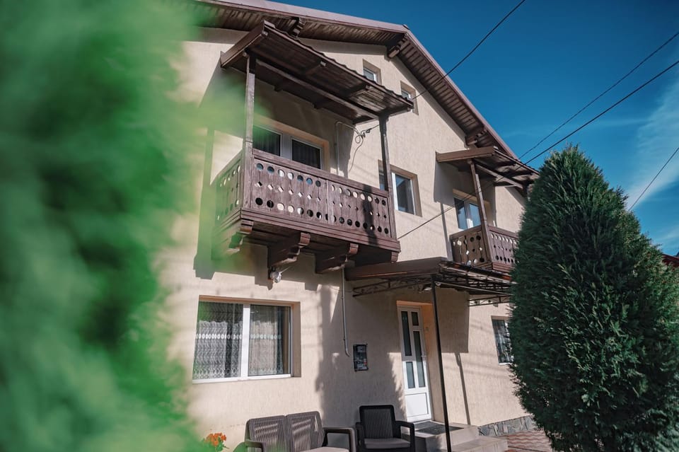 Property building, Balcony/Terrace