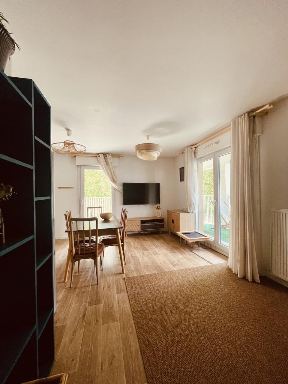 TV and multimedia, Living room