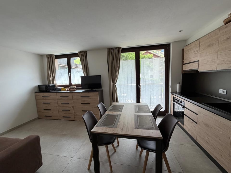 AbitArt Bormio - Sforzato Wine Suite Apartment in Bormio