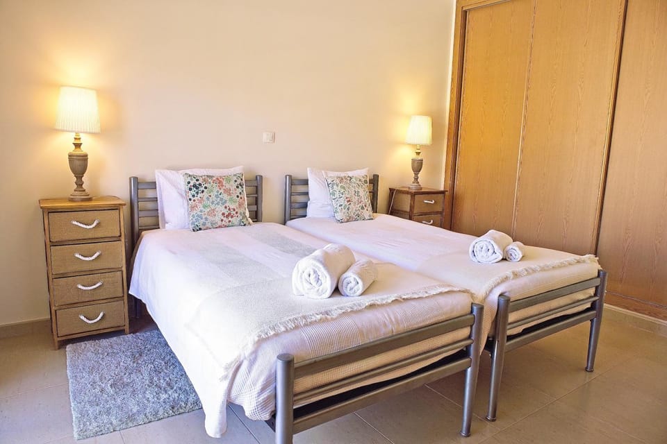 Bed, Photo of the whole room, Bedroom, towels, wardrobe