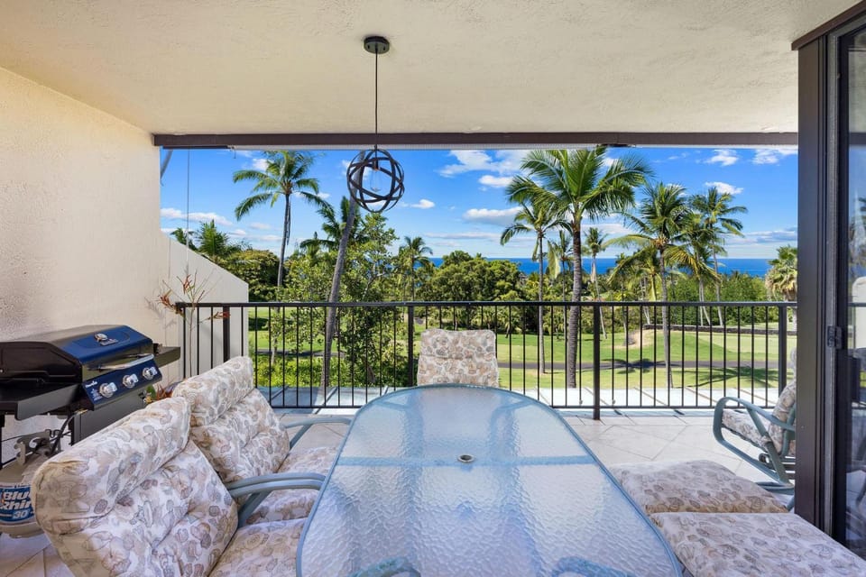 Country Club Villas#326 House in South Kona