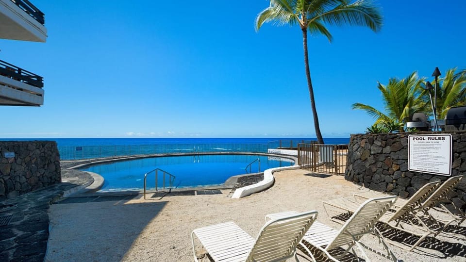 Casa de Emdeko 116 House in Holualoa