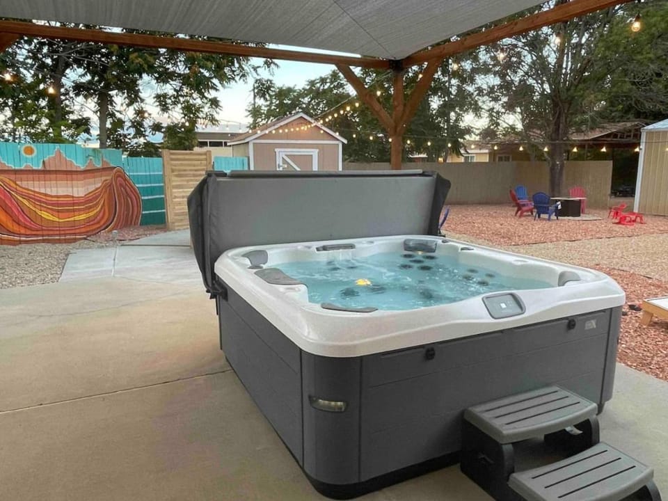 Hot Tub