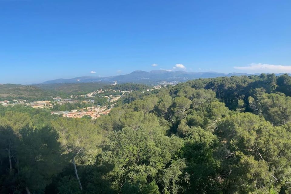 Balcony/Terrace, Mountain view