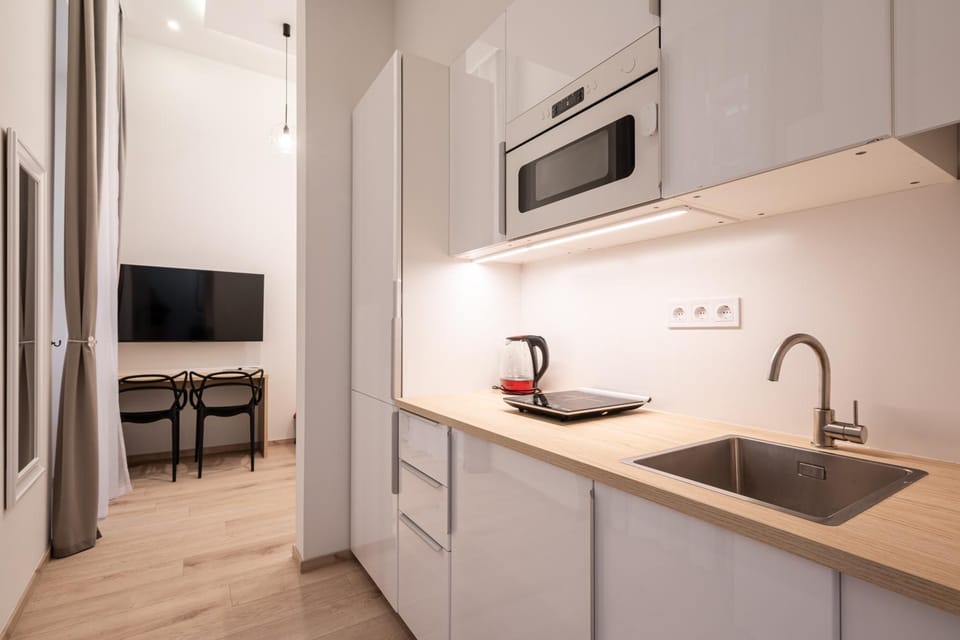 TV and multimedia, Kitchen or kitchenette, Dining area, oven