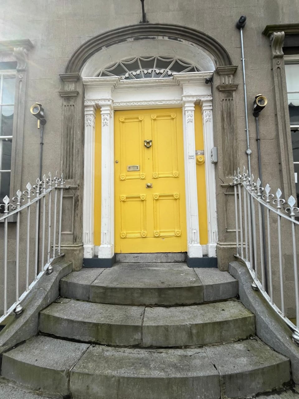 Facade/entrance, Day