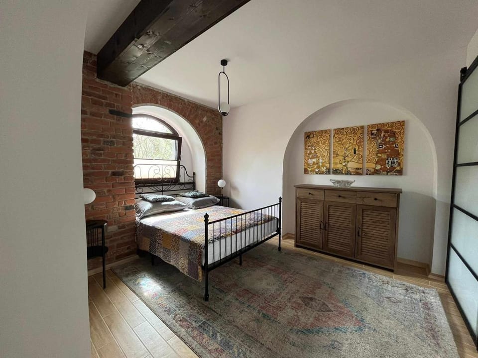 Loft pod Starym Kasztanem Apartment in Lesser Poland Voivodeship