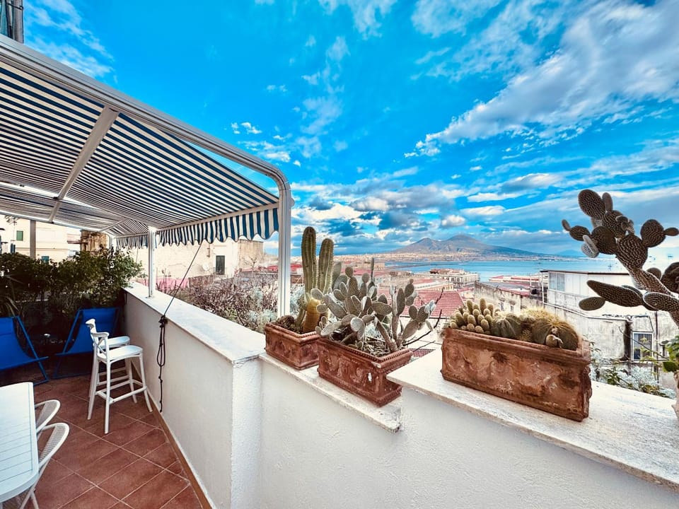 Patio, Natural landscape, View (from property/room), Balcony/Terrace, Mountain view, Sea view