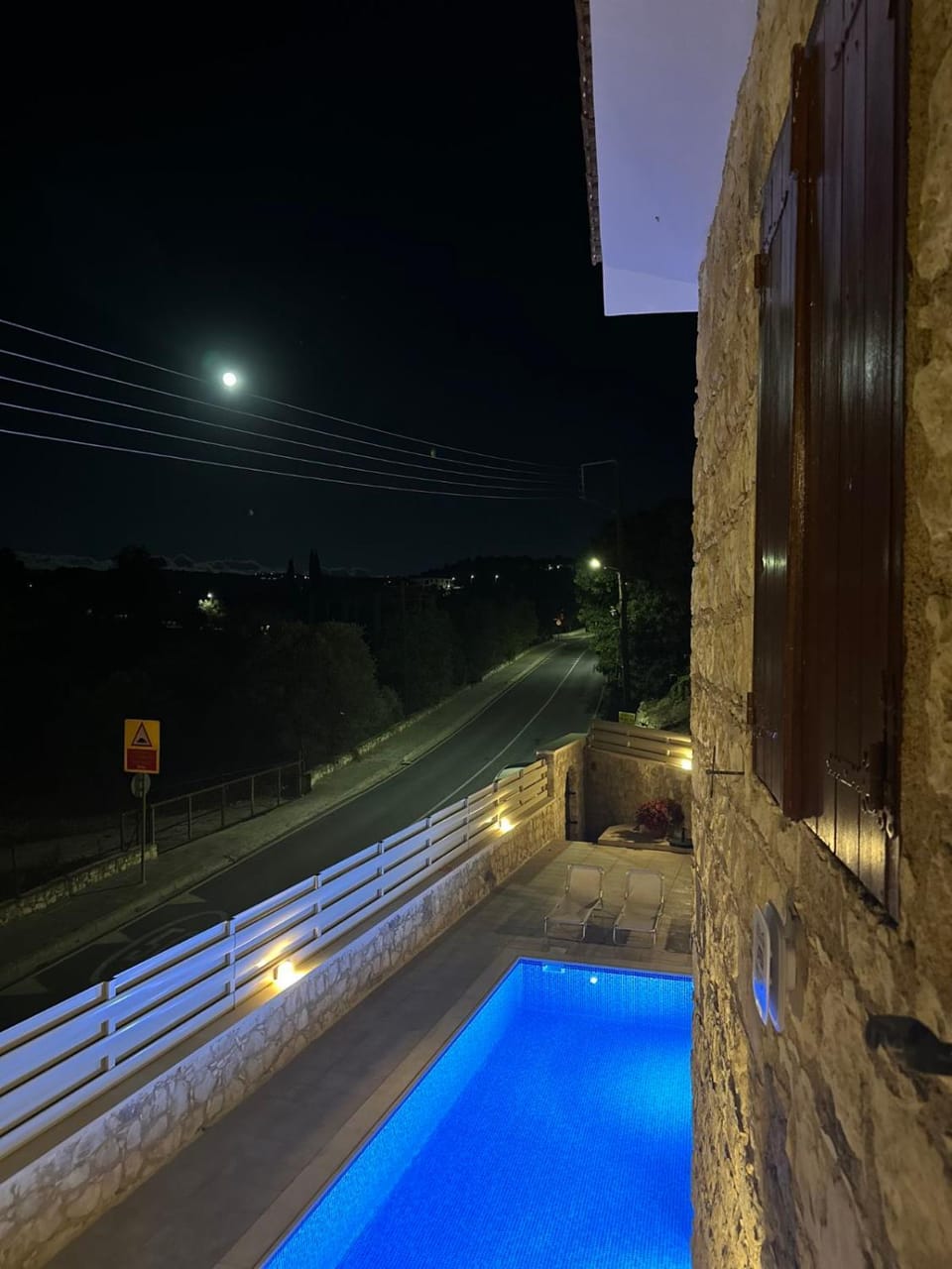 Night, Pool view
