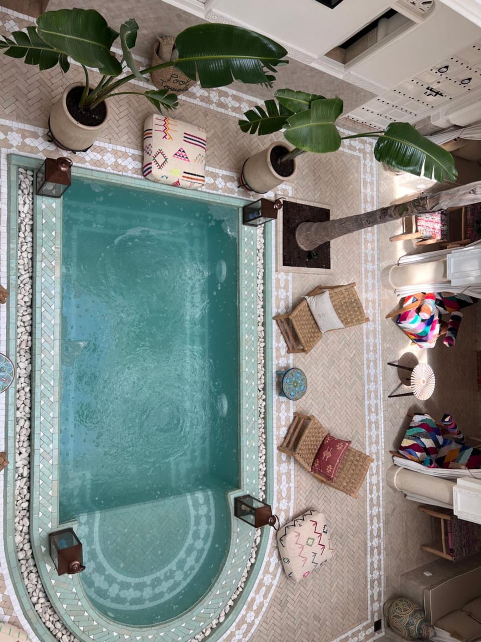 Pool view, towels