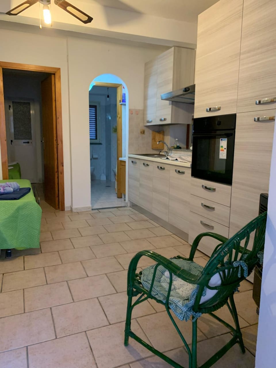 Kitchen or kitchenette, Living room