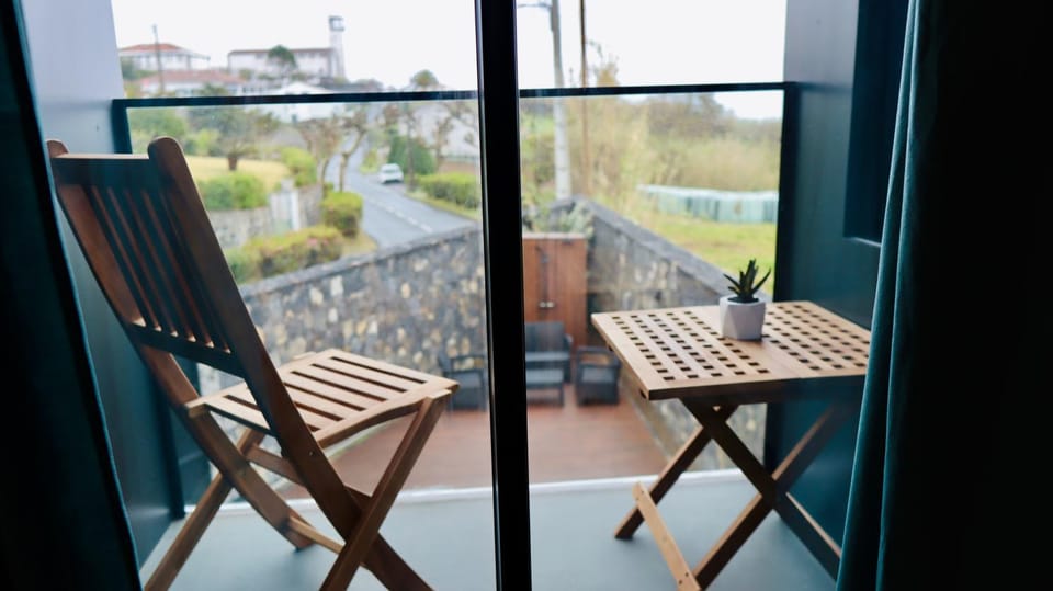 Oak Retreat House House in Azores District