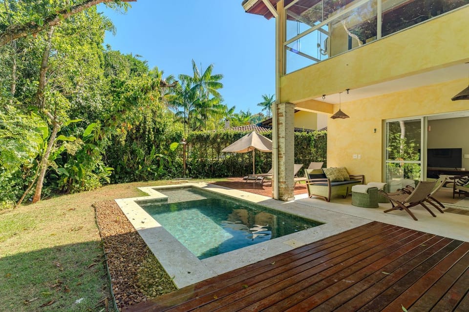 Activities, Garden, Balcony/Terrace, Pool view, Swimming pool, Entertainment, Family