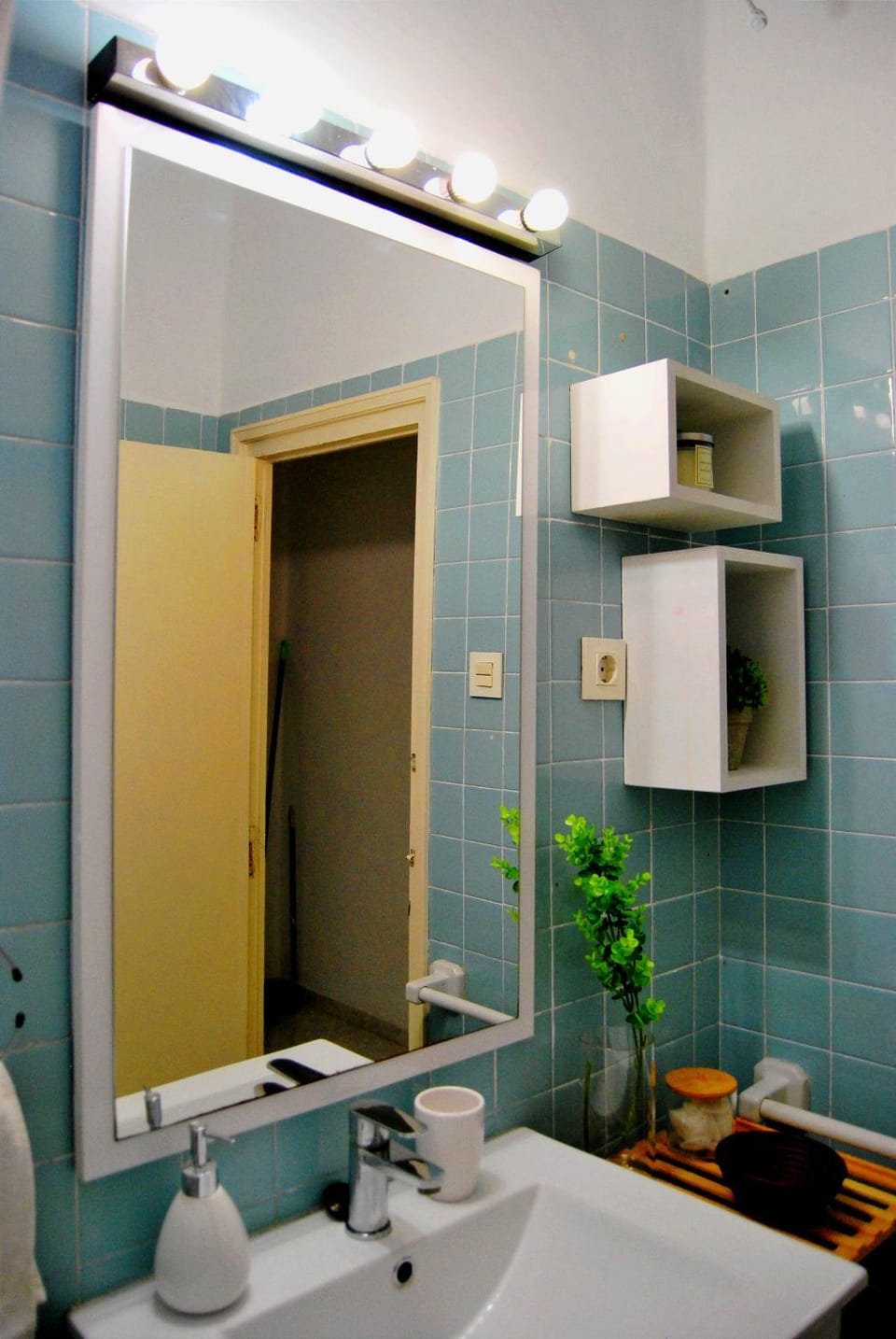 Habitación céntrica en Piso Compartido Vacation rental in Valencia