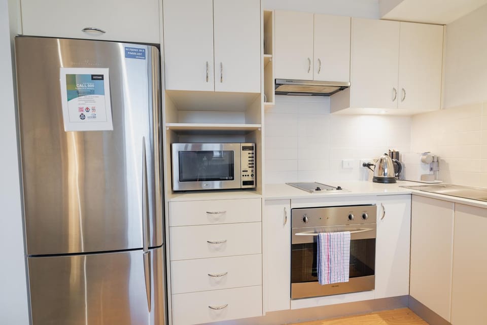 Schnapps 1 Apartment in Hotham Heights