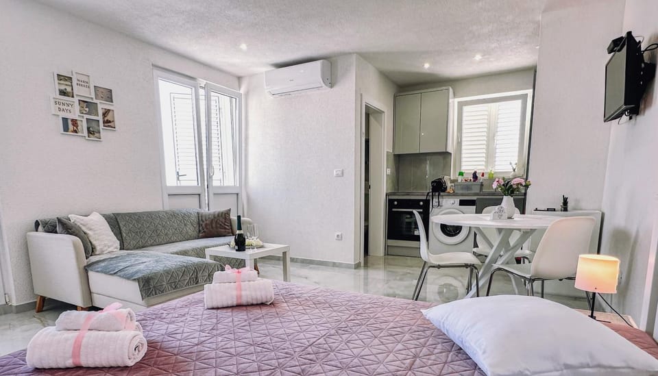 Apartment Marta Apartment in Makarska