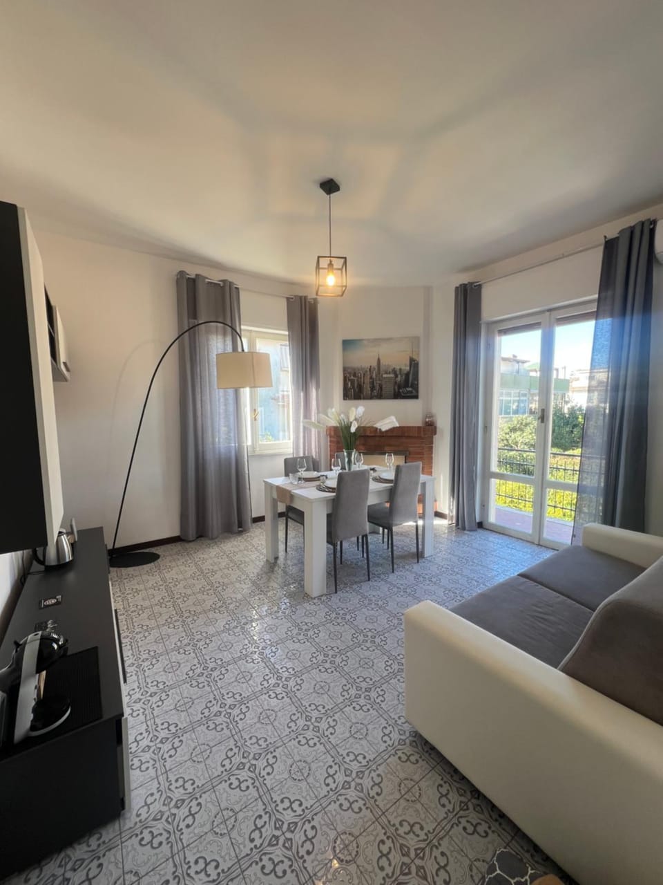 Reversal apartment House in Lazio