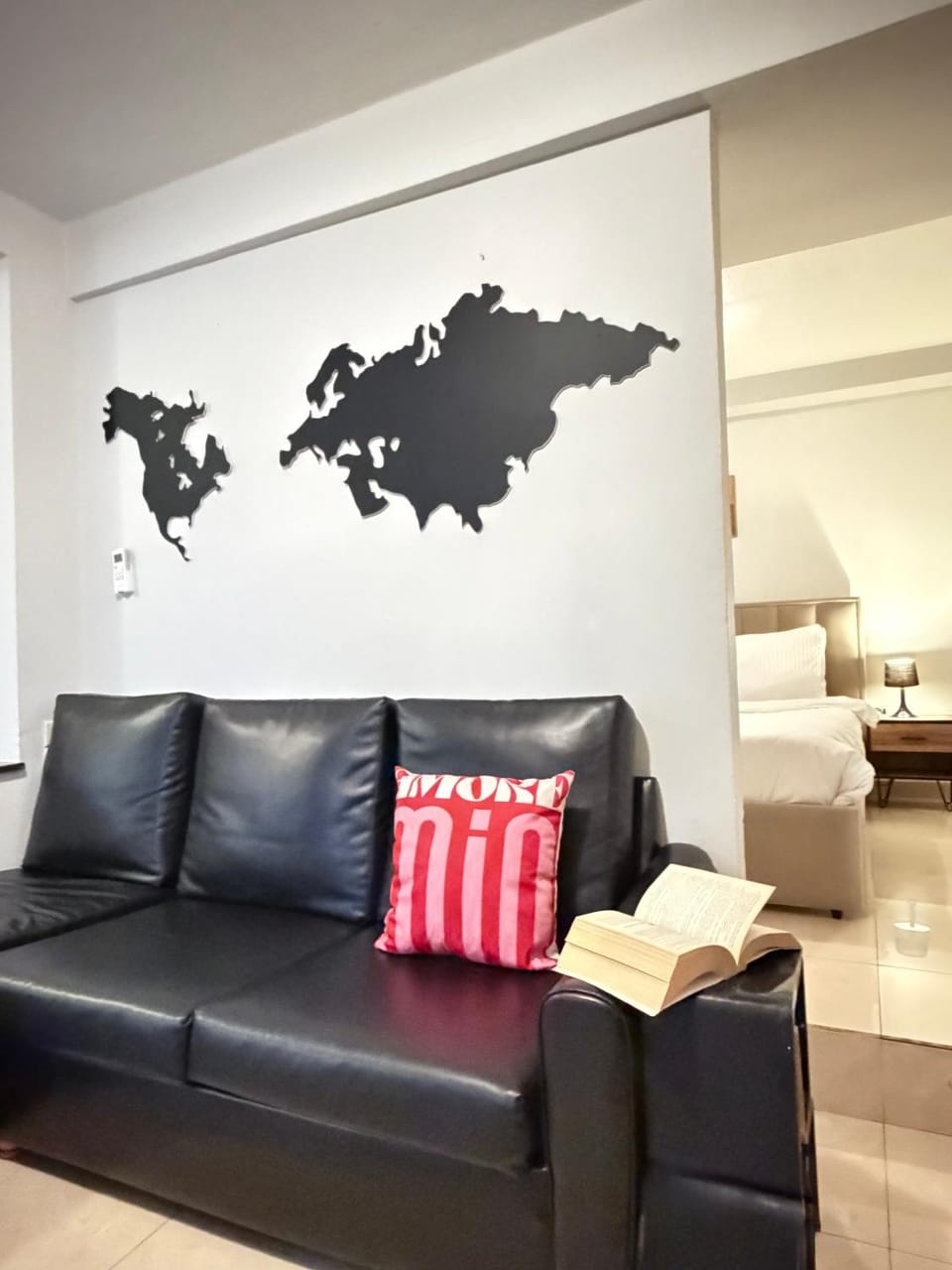 Photo of the whole room