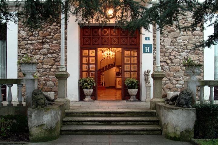 Hotel Luzon Hotel in San Vicente de la Barquera